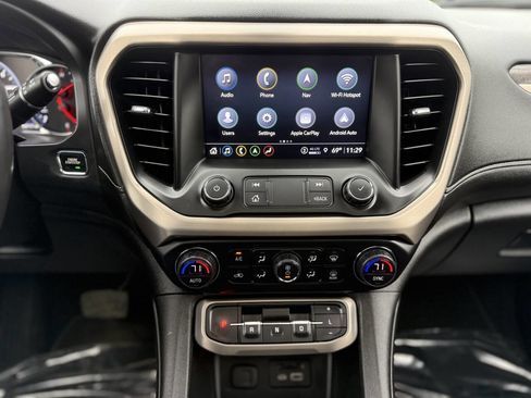 Used 2021 GMC Acadia Denali w/ Denali Ultimate Package AWD/4WD image 13