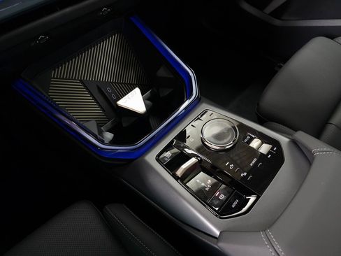 Used 2025 BMW X3 xDrive30i image 23