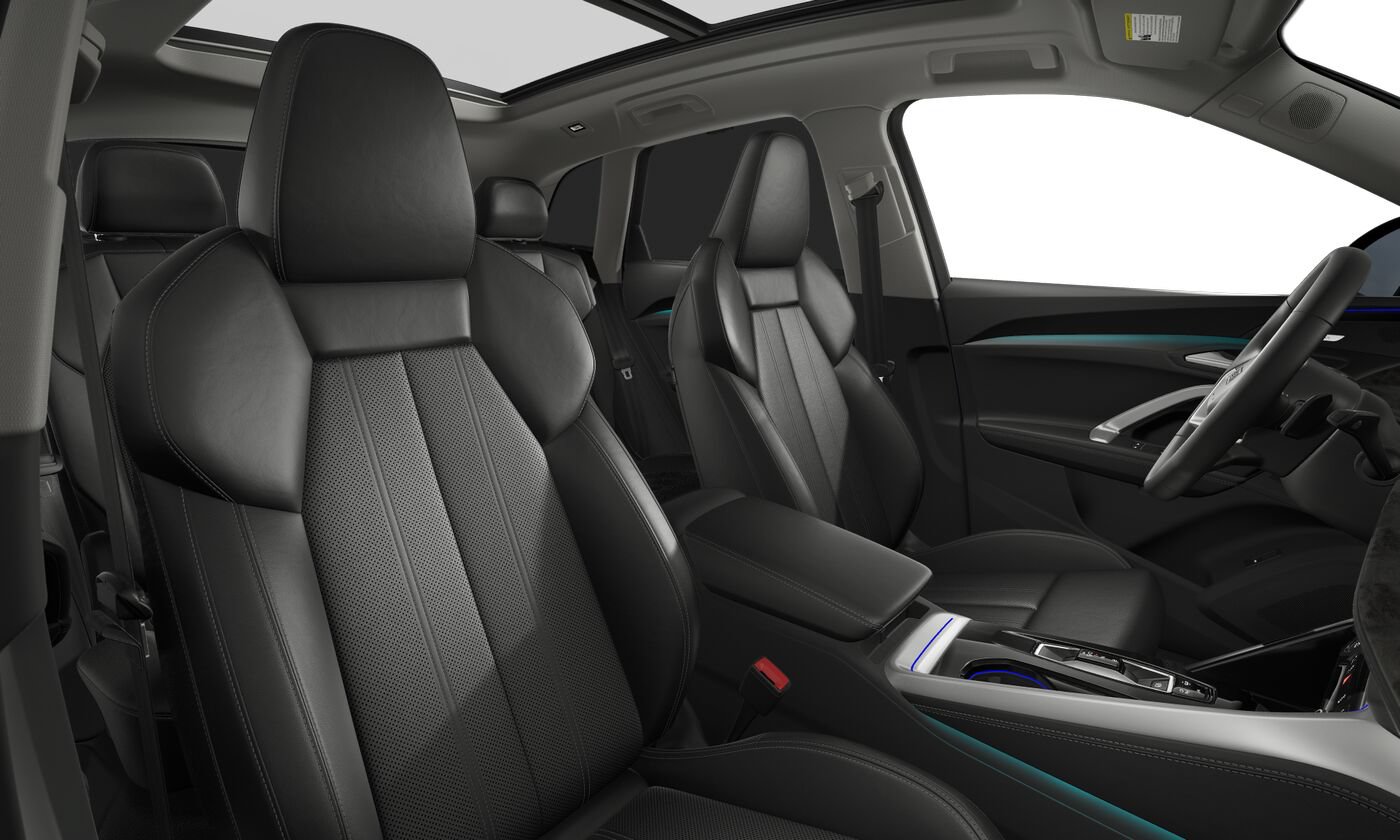 Certified 2025 Audi Q5 Premium AWD/4WD image 5