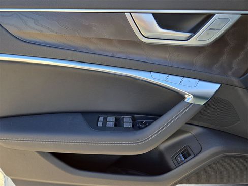 Used 2022 Audi A6 Premium Plus image 15