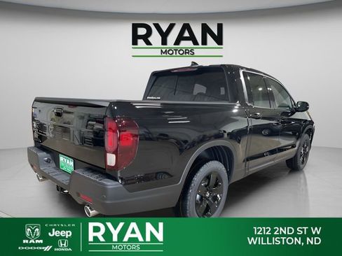 New 2026 Honda Ridgeline Black Edition image 9