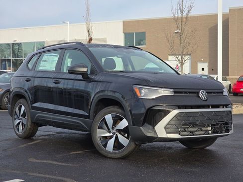 New 2026 Volkswagen Taos S AWD/4WD image 1