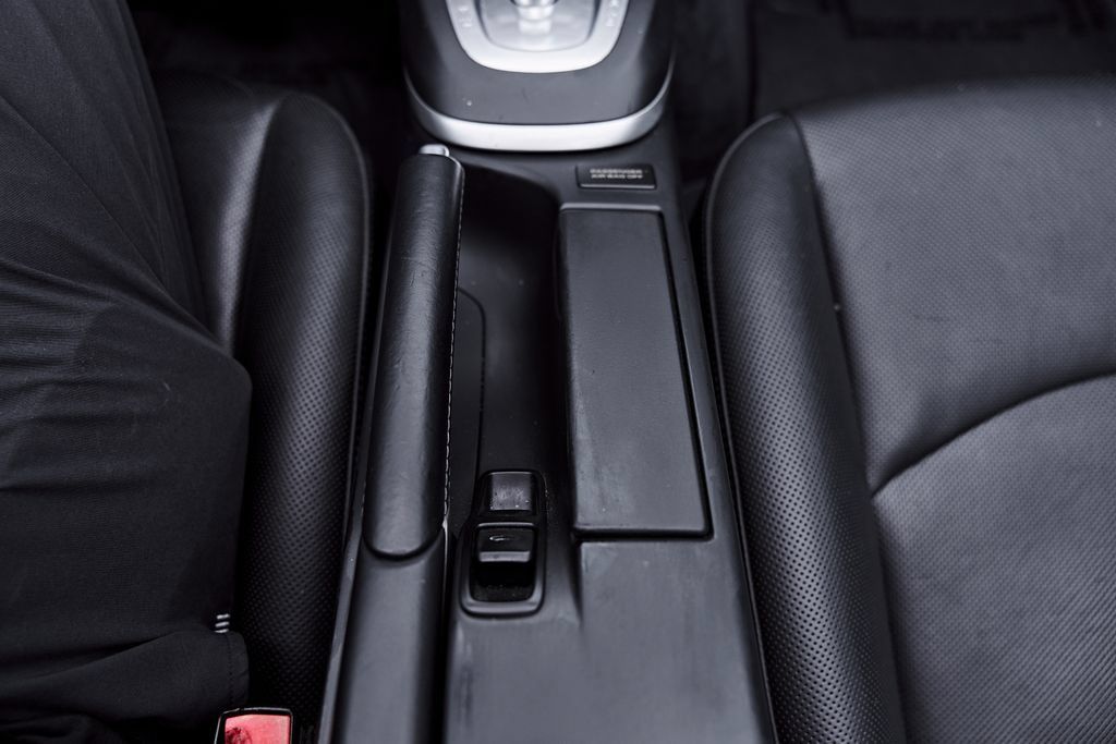 Used 2010 Porsche 911 Turbo AWD/4WD image 69