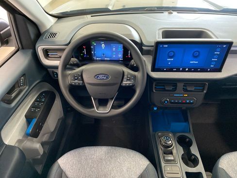 New 2026 Ford Maverick XLT image 18