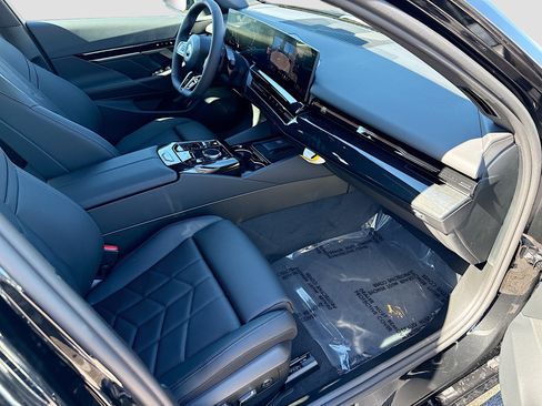 New 2026 BMW 530i w/ M Sport Package image 14