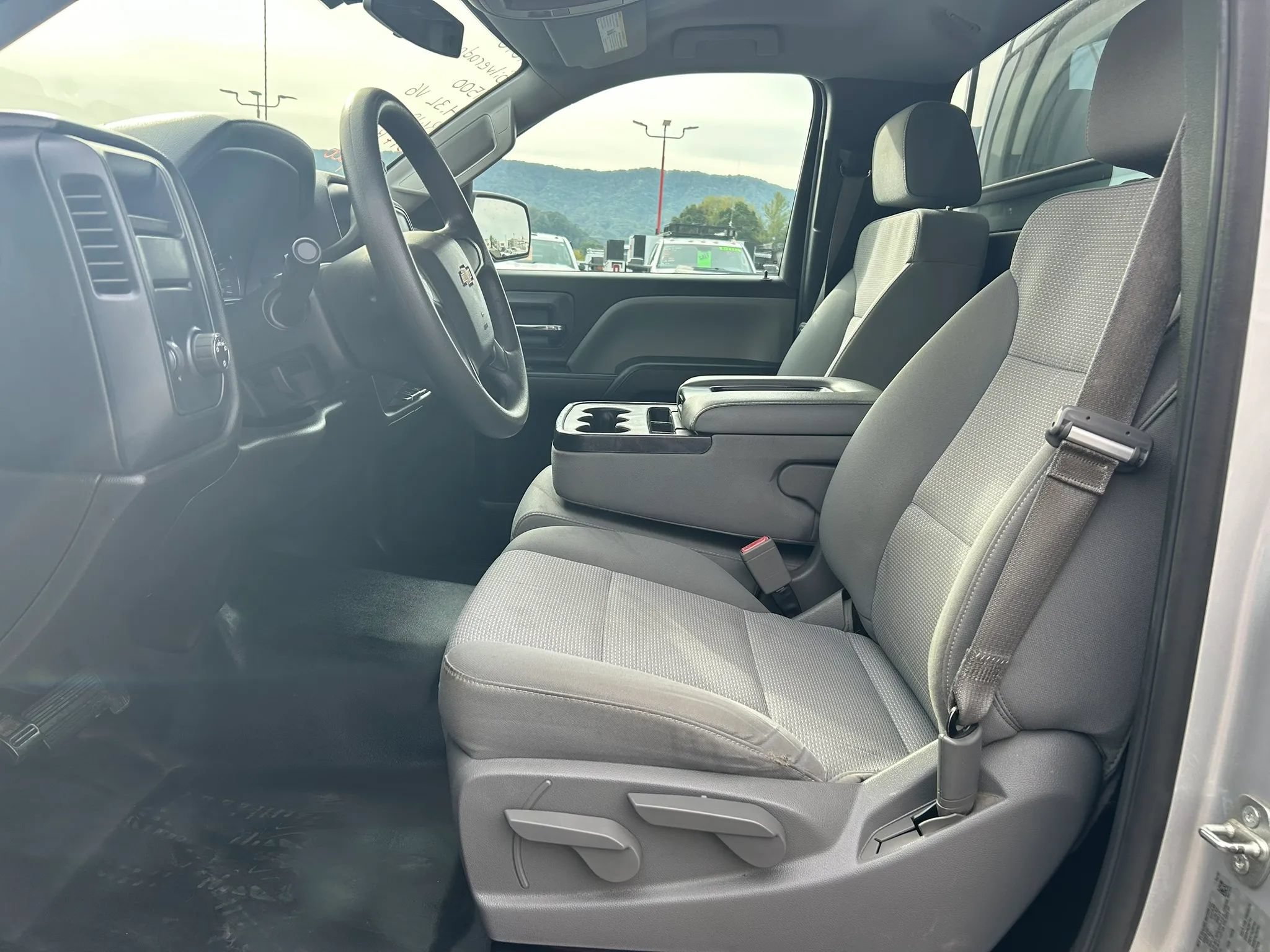 Used 2016 Chevrolet Silverado 1500 W/T w/ WT Fleet Convenience Package RWD image 9
