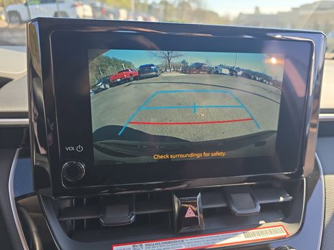 Used 2026 Toyota Corolla LE image 24