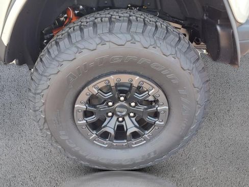 New 2025 Ford Bronco Raptor w/ Interior Carbon Fiber Pack image 34