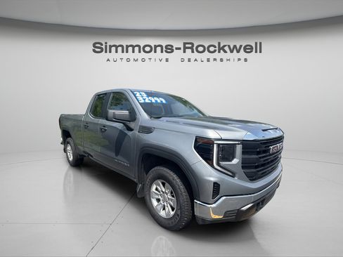 Used 2023 GMC Sierra 1500 Pro AWD/4WD image 7