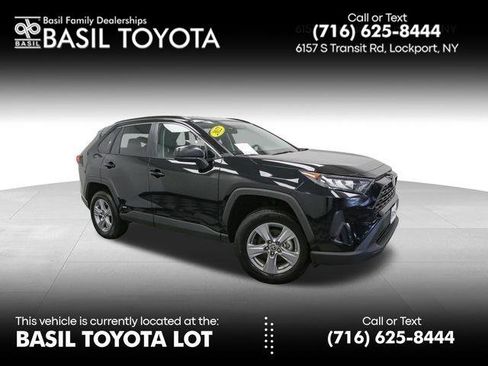 Used 2022 Toyota RAV4 LE image 1
