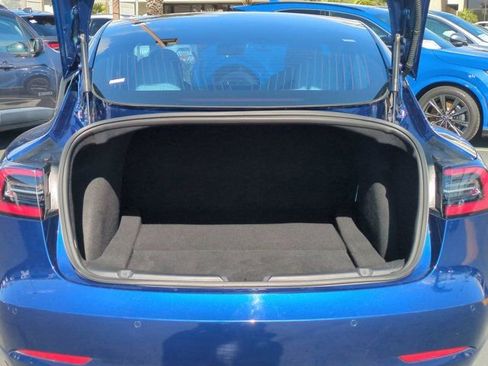 Used 2019 Tesla Model 3 Standard Range Plus image 29