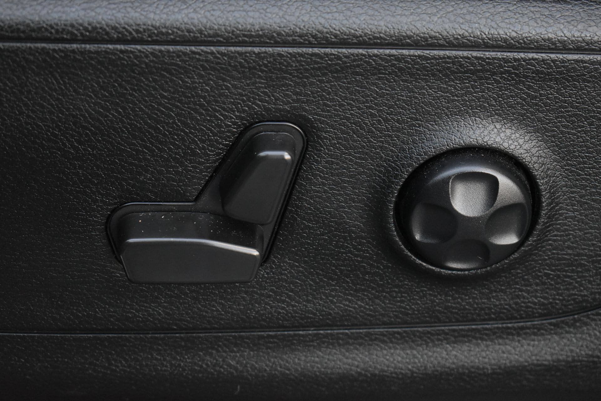 Used 2021 RAM 1500 Big Horn AWD/4WD image 14