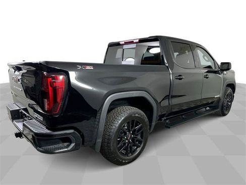 New 2025 GMC Sierra 1500 Elevation image 8