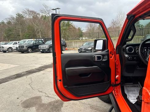 Used 2023 Jeep Wrangler Unlimited Rubicon 392 w/ Trailer Tow Package image 25