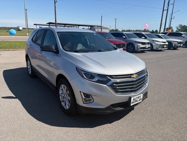 Used 2020 Chevrolet Equinox LS w/ LS Convenience Package FWD image 8