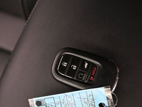 Used 2023 Honda HR-V EX-L image 20