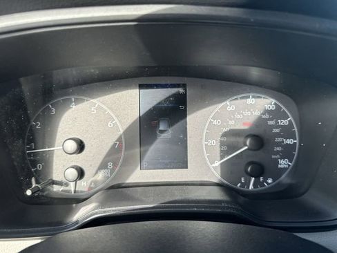 Used 2024 Toyota Corolla Cross L image 26