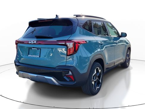 Used 2025 Kia Seltos S FWD image 7