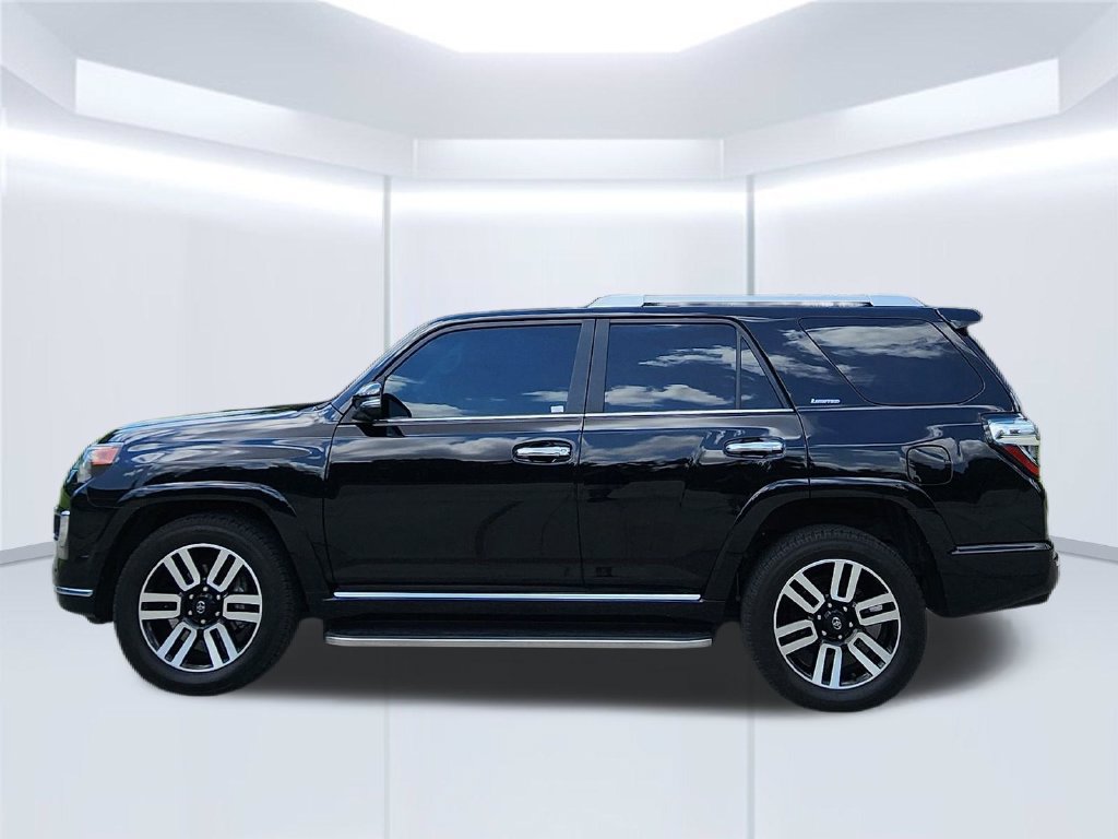 Used 2024 Toyota 4Runner Limited RWD image 8