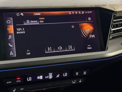 Used 2024 Audi Q4 e-tron Premium Plus w/ Premium Plus image 21