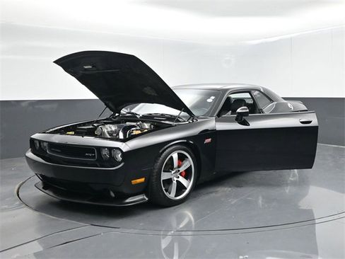 Used 2012 Dodge Challenger SRT8 w/ Premium Sound Group image 63