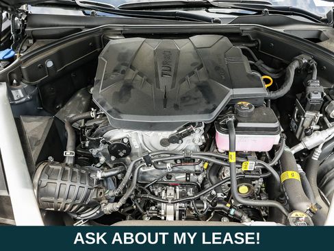 Used 2026 Genesis G70 2.5T Prestige RWD image 12