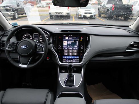 New 2025 Subaru Outback Limited image 23