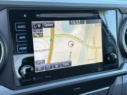 Used 2019 Toyota Tacoma TRD Off-Road w/ Technology Package RWD image 25