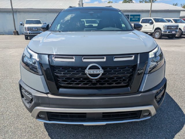 Used 2024 Nissan Pathfinder Rock Creek AWD/4WD image 9