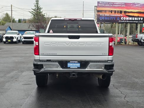 Certified 2021 Chevrolet Silverado 3500 LTZ w/ LTZ Premium Package image 8