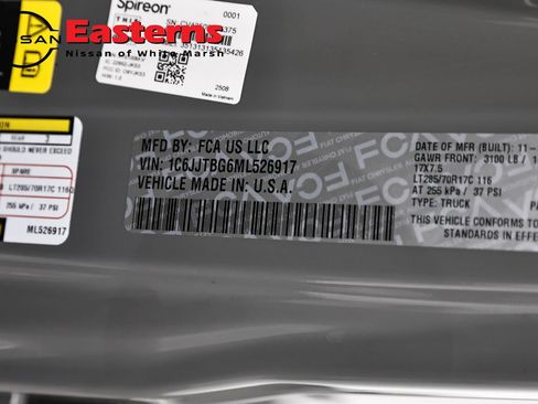 Used 2021 Jeep Gladiator Rubicon w/ LED Lighting Group AWD/4WD image 35