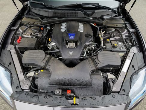 Certified 2023 Maserati Quattroporte Modena Q4 AWD/4WD image 63