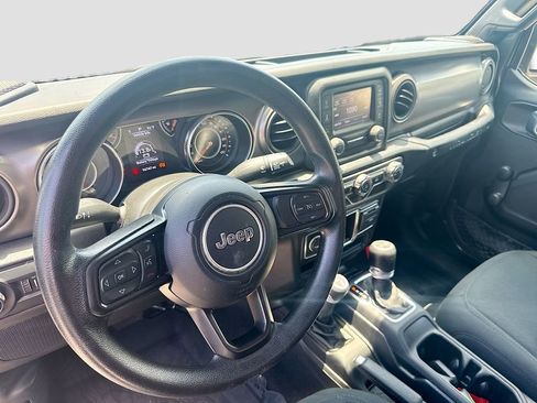 Used 2021 Jeep Wrangler Unlimited Sport AWD/4WD image 10