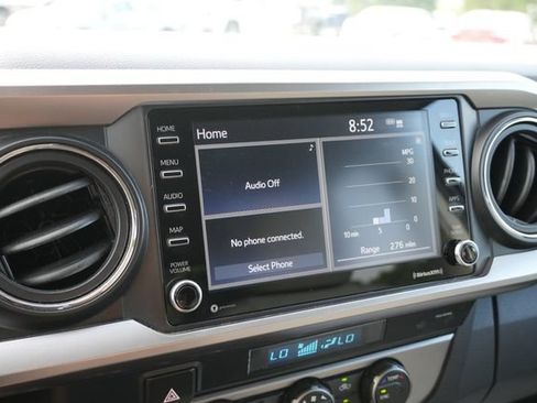 Used 2023 Toyota Tacoma SR5 AWD/4WD image 32