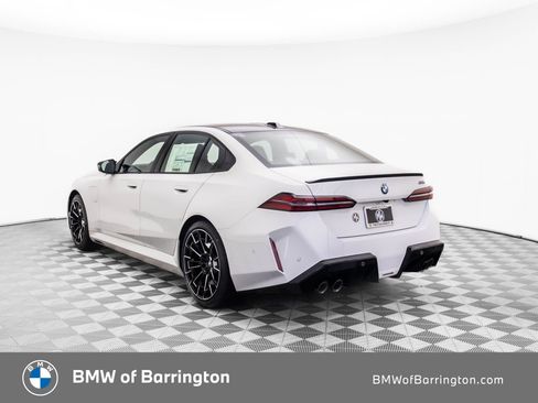 Used 2026 BMW M5 w/ Carbon Package image 3