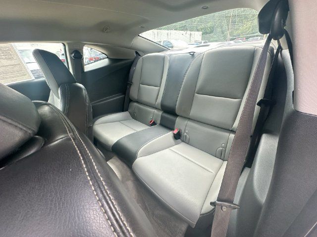 Used 2010 Chevrolet Camaro LT RWD image 28