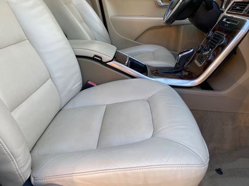 Used 2015 Volvo S80 T5 Platinum image 50