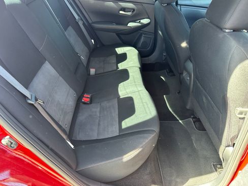 Certified 2024 Nissan Sentra SR FWD image 13