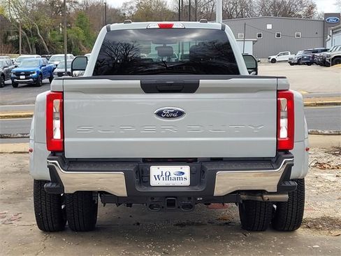 New 2026 Ford F350 XLT image 4