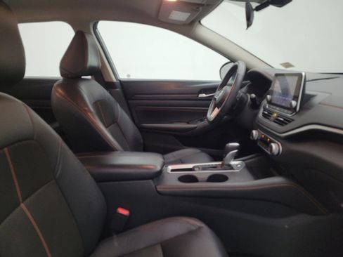 Used 2021 Nissan Altima 2.5 SR image 21