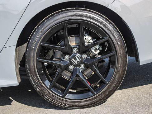 Certified 2025 Honda Civic Sport image 8