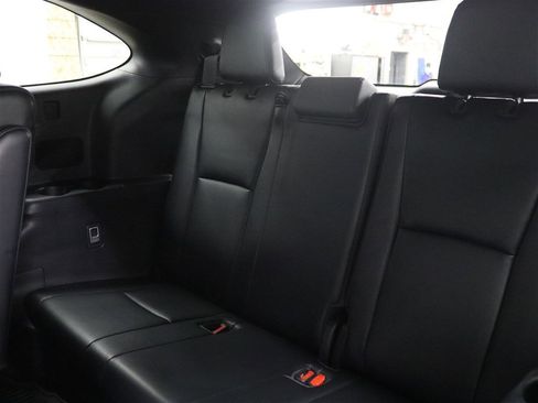 Used 2021 Toyota Highlander XSE image 16