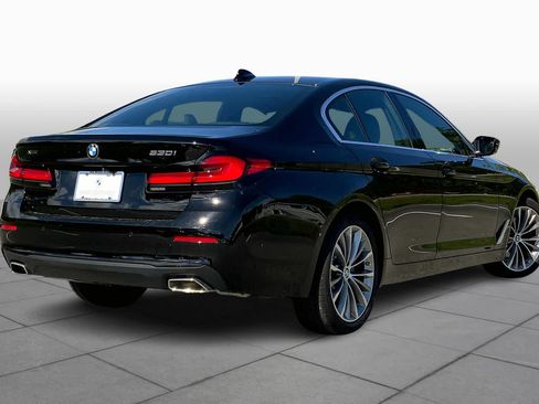 Used 2021 BMW 530i xDrive w/ Convenience Package AWD/4WD image 12