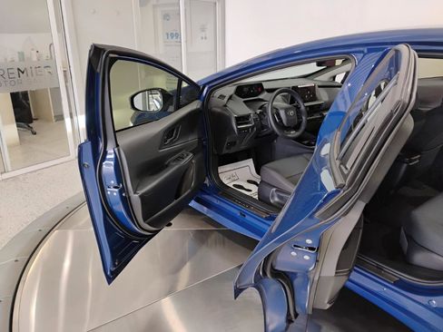Used 2026 Toyota Prius LE image 9