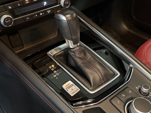 Used 2021 MAZDA CX-5 Carbon Edition image 35