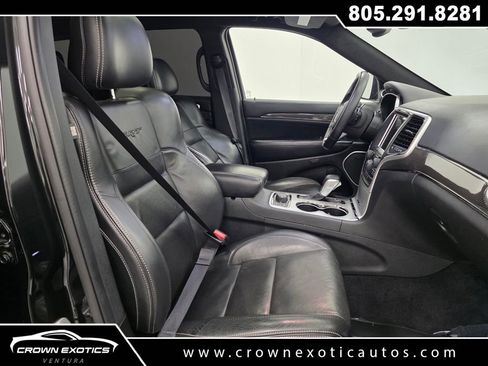 Used 2016 Jeep Grand Cherokee SRT image 12
