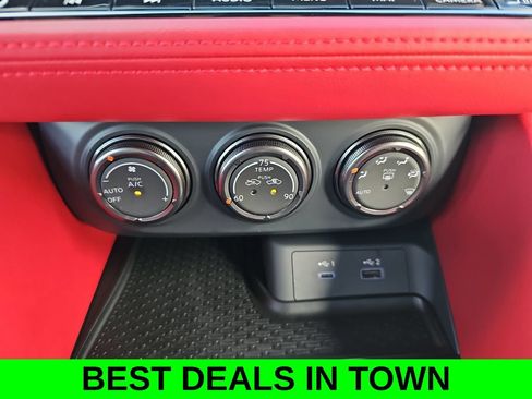 Used 2025 Nissan Z Performance w/ Floor Mat Package RWD image 20