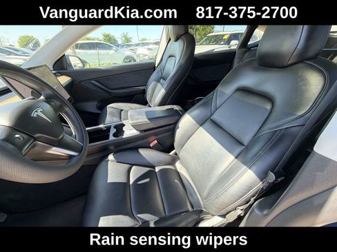 Used 2021 Tesla Model Y Long Range AWD/4WD image 15