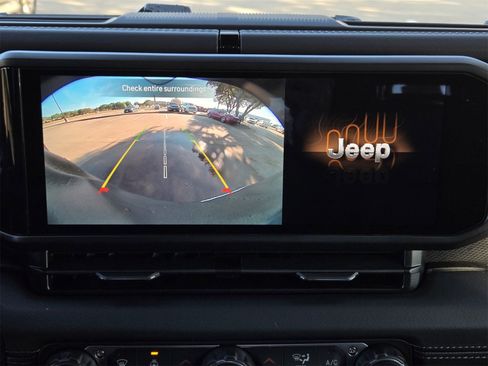 New 2026 Jeep Wrangler Unlimited Rubicon w/ Safety Group image 16