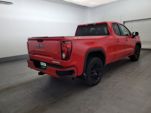 Used 2020 GMC Sierra 1500 Elevation w/ Elevation Value Package AWD/4WD image 9